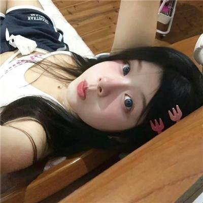 阳台前的夏天